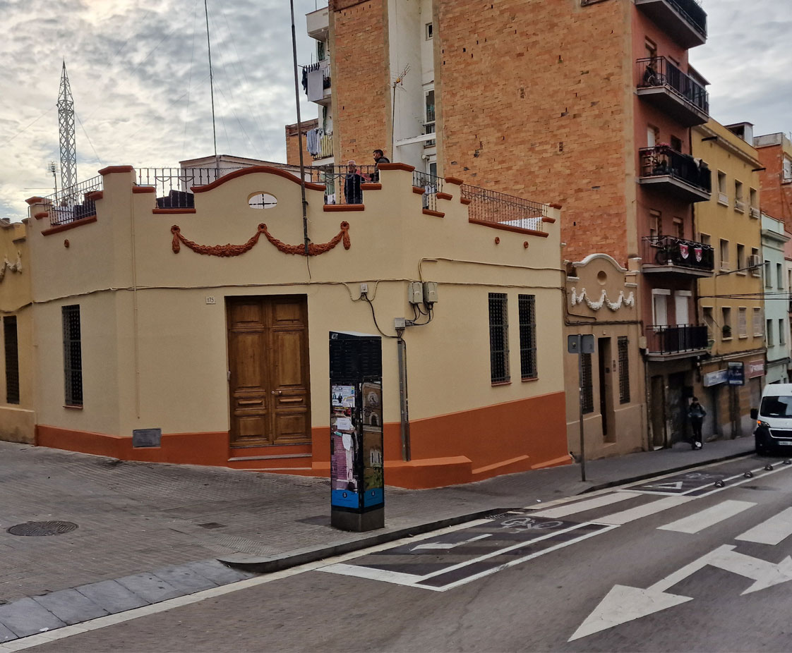 Rehabilitación de Fachada Principal en Edificio Plurifamiliar